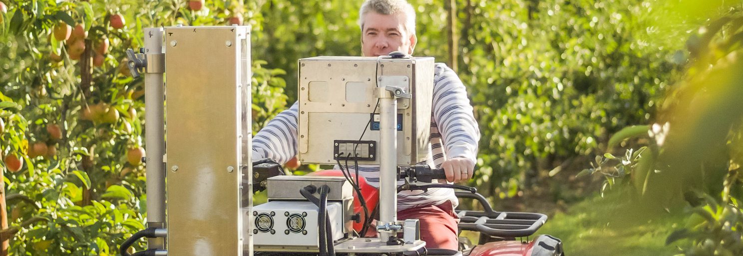 Intelligent Fruit Vision - Determining the Productivity of Your Orchards